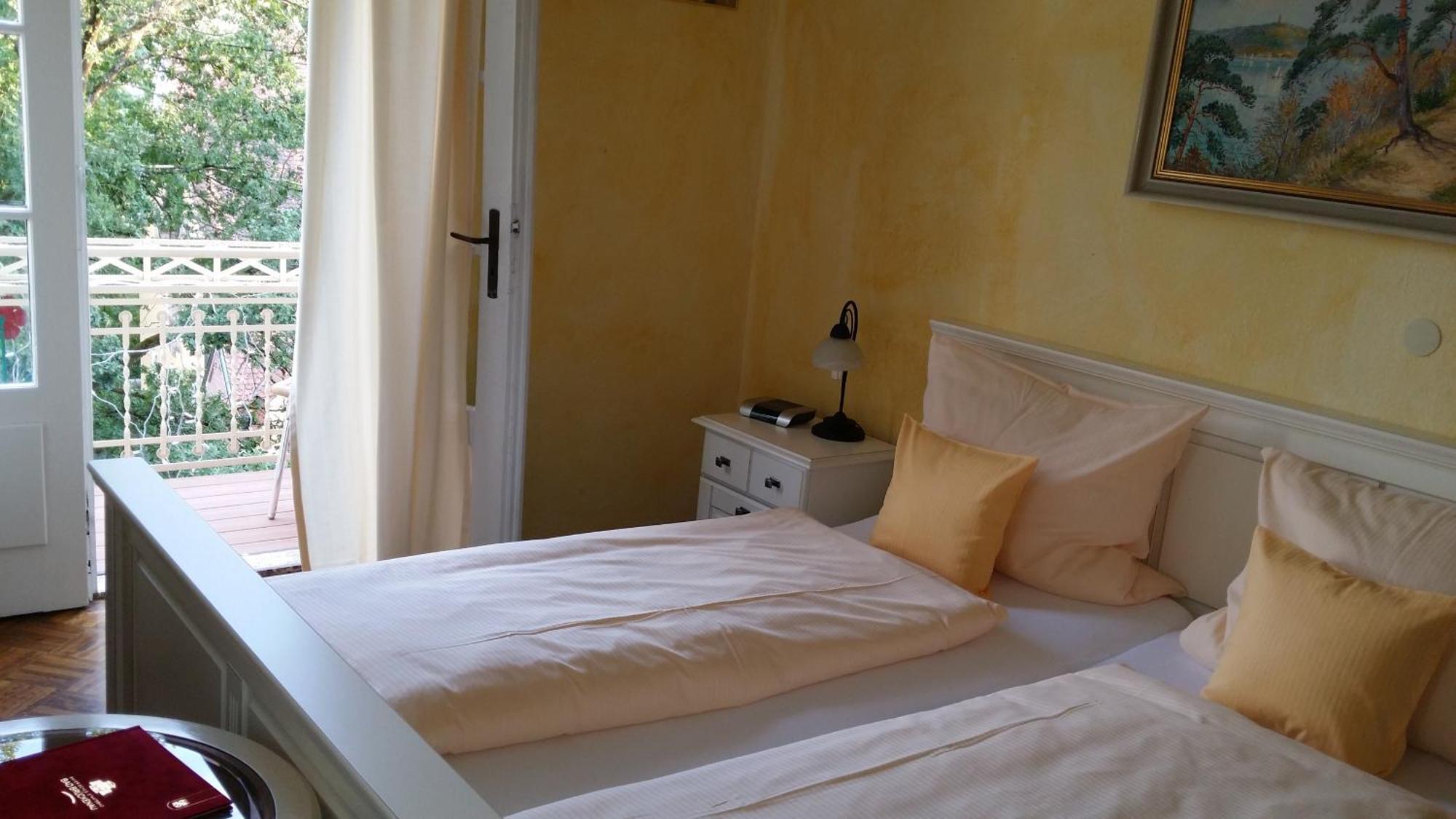 Rhoen Hotel Waldcafe St. Georg Staatsbad Brückenau Quarto foto